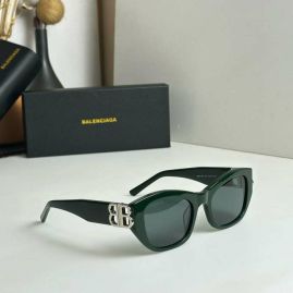 Picture of Balenciga Sunglasses _SKUfw54318905fw